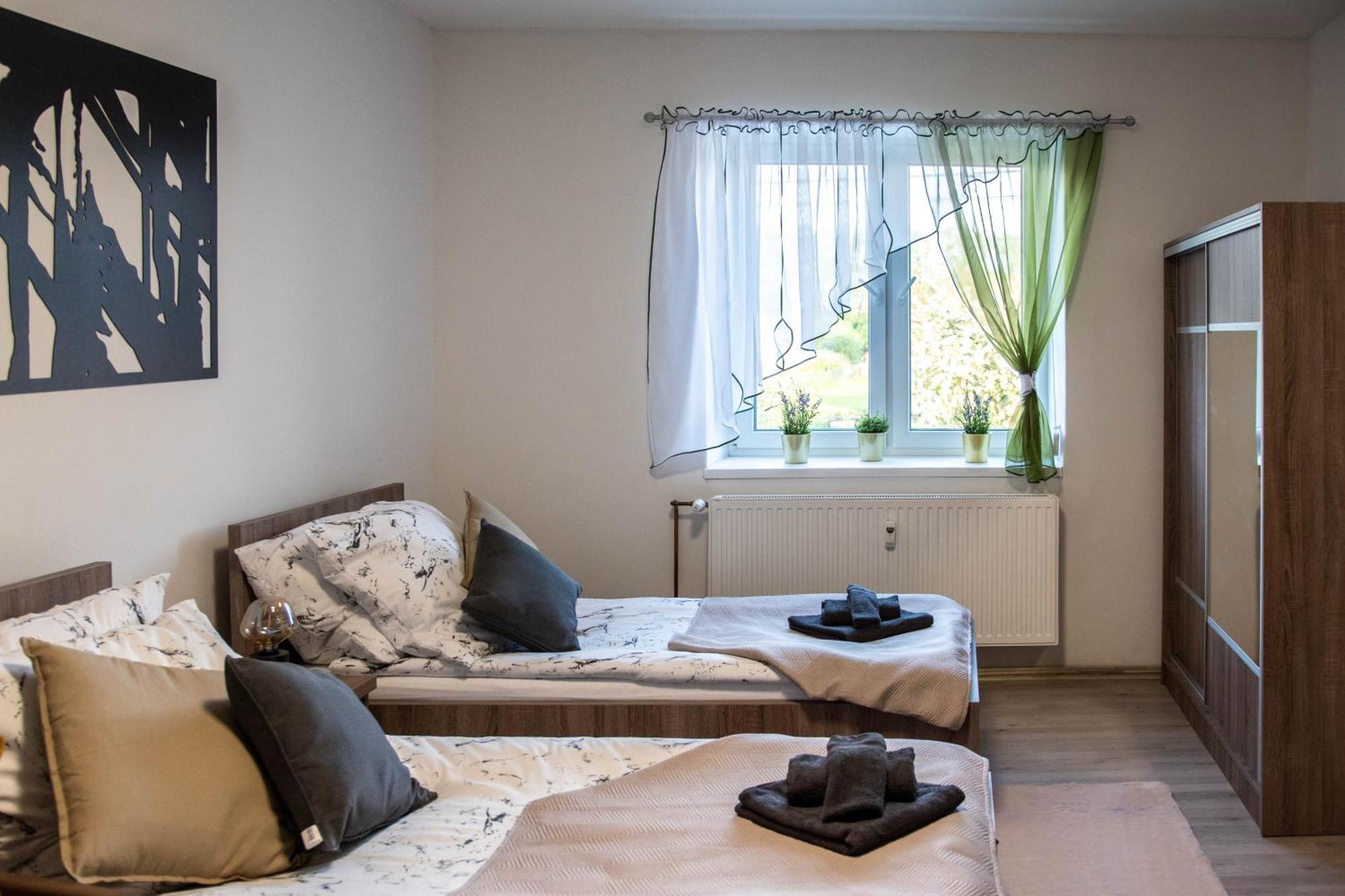 Apartma Vrbice Bohumín Buitenkant foto